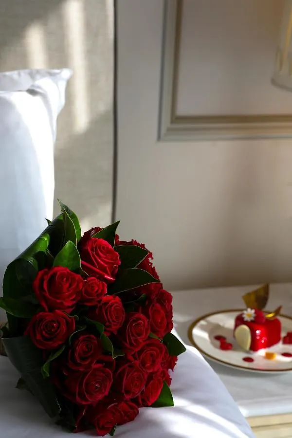Shangri-La Bosphorus, Istanbul Hotel