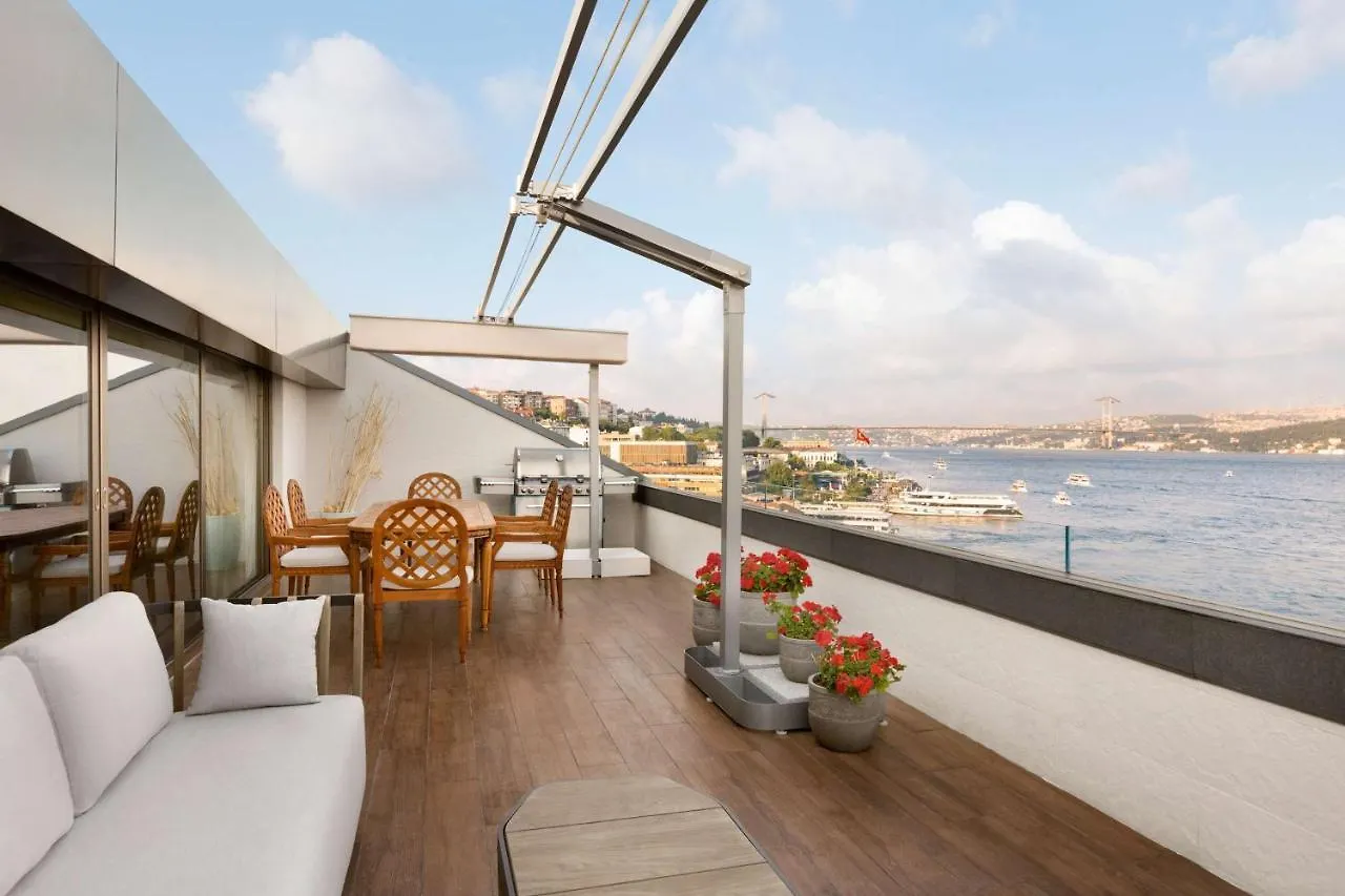 Shangri-La Bosphorus, Istanbul 5*,