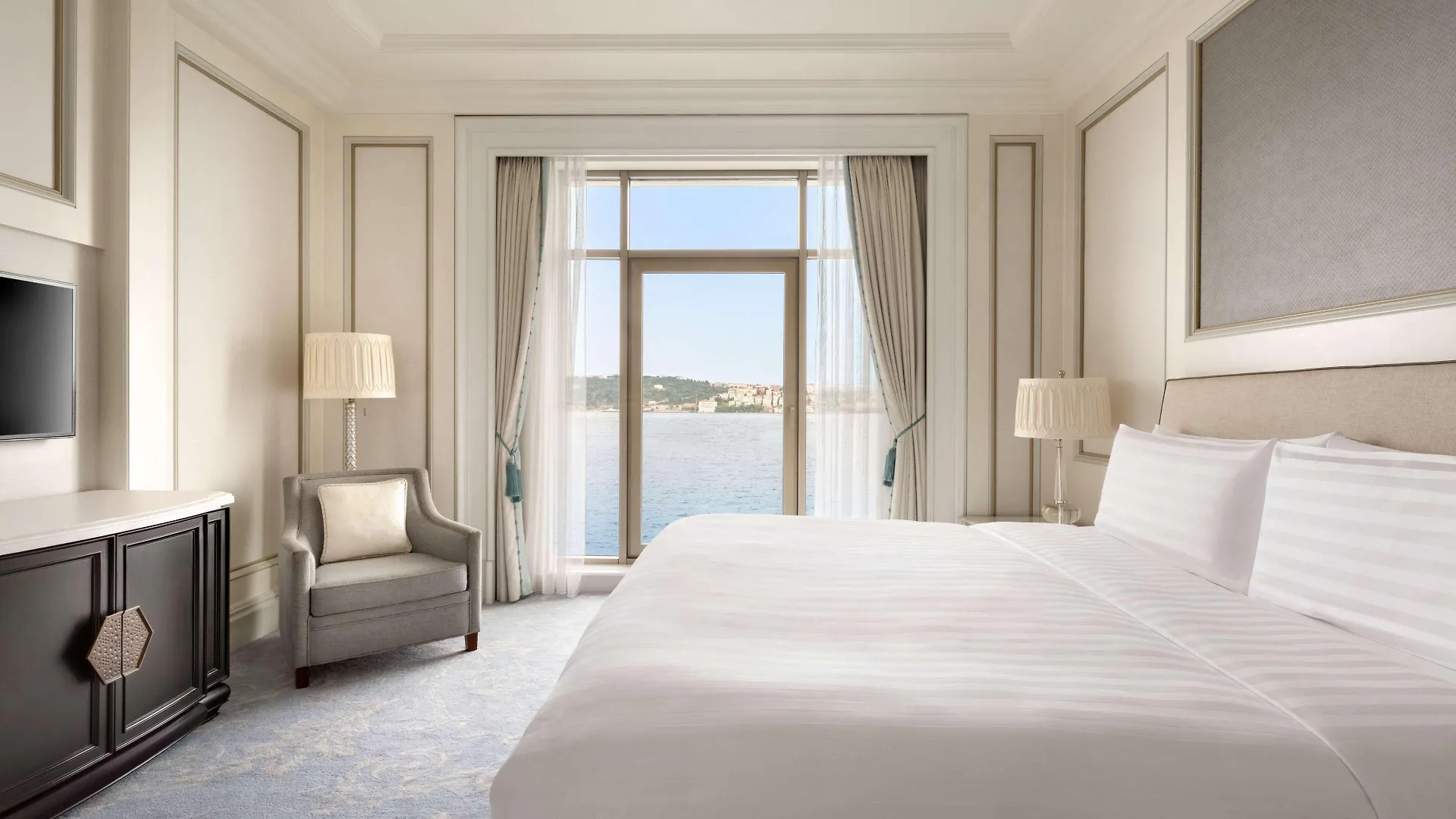 Shangri-La Bosphorus, Istanbul
